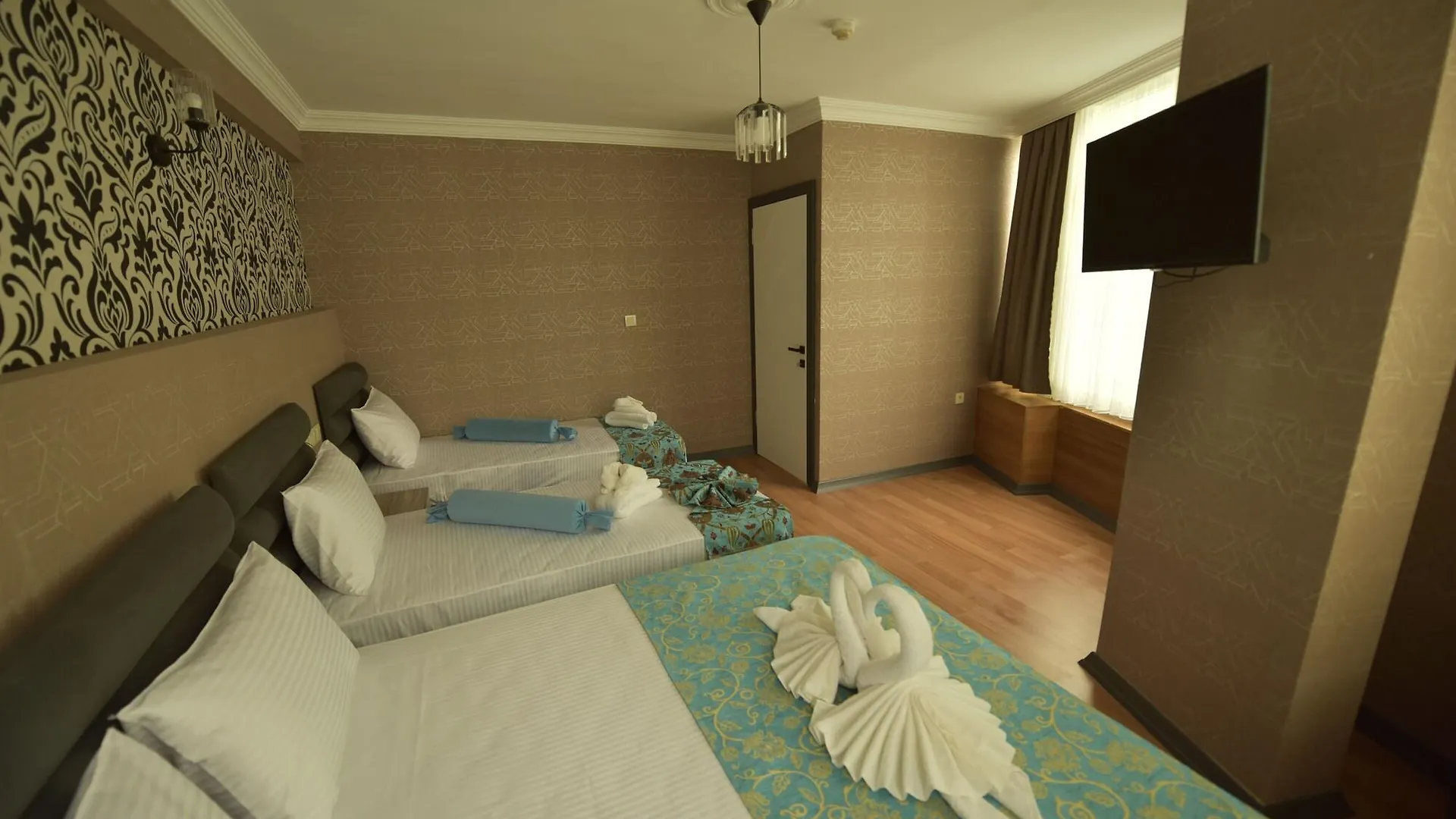 The Luxx Boutique Hotel Istanbul 3*,